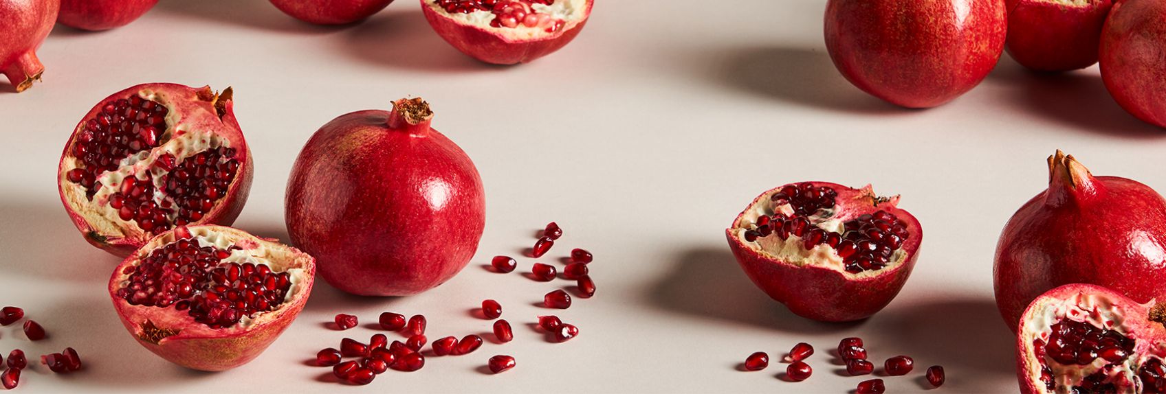 Kitchen Tip: No Mess Pomegranate